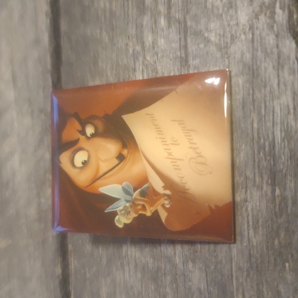 Disney Other - Disney Captain Hook pin